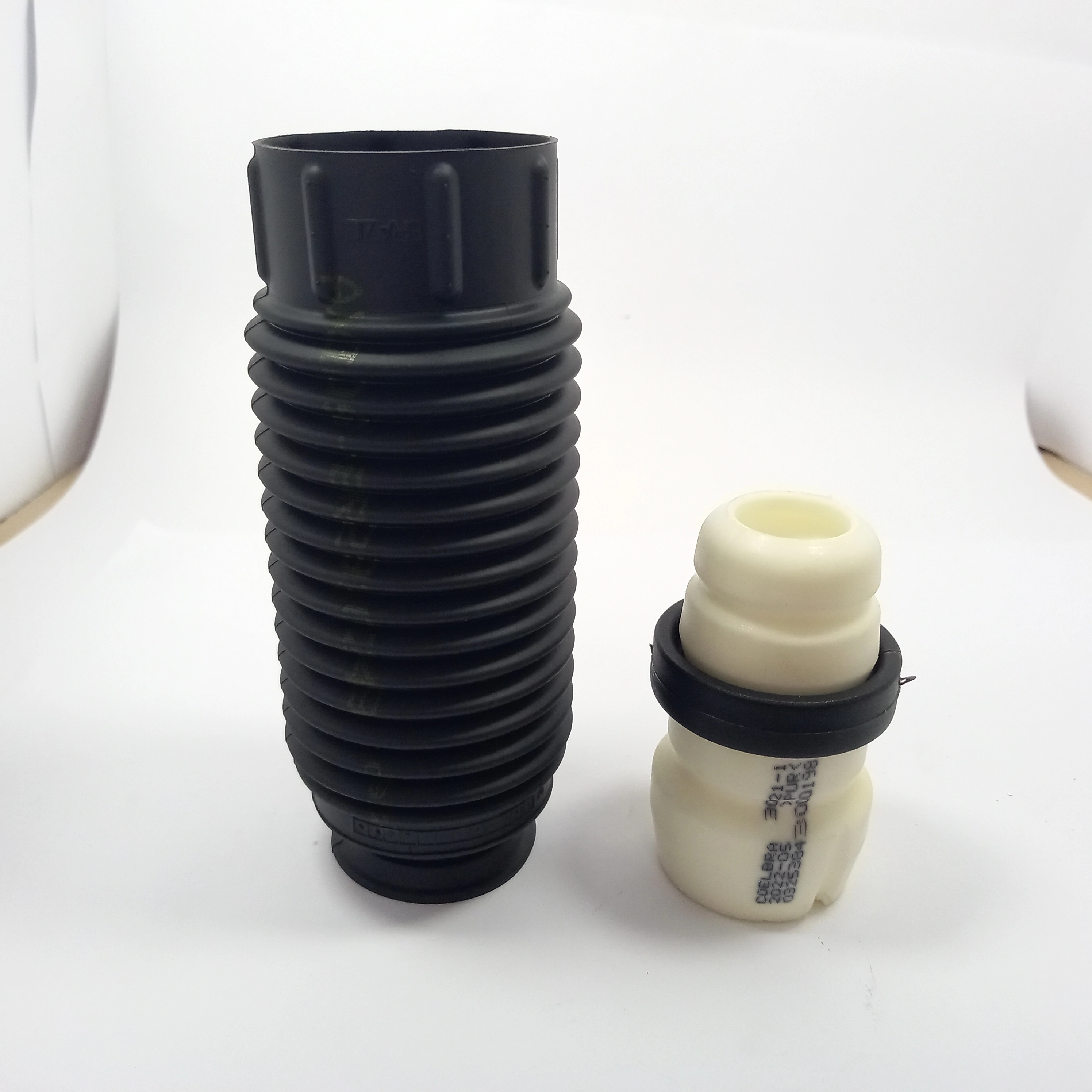 KIT AMORTECEDOR DIANTEIRO FIAT STILO 02/10 - BATENTE E COIFA COM ANEL
