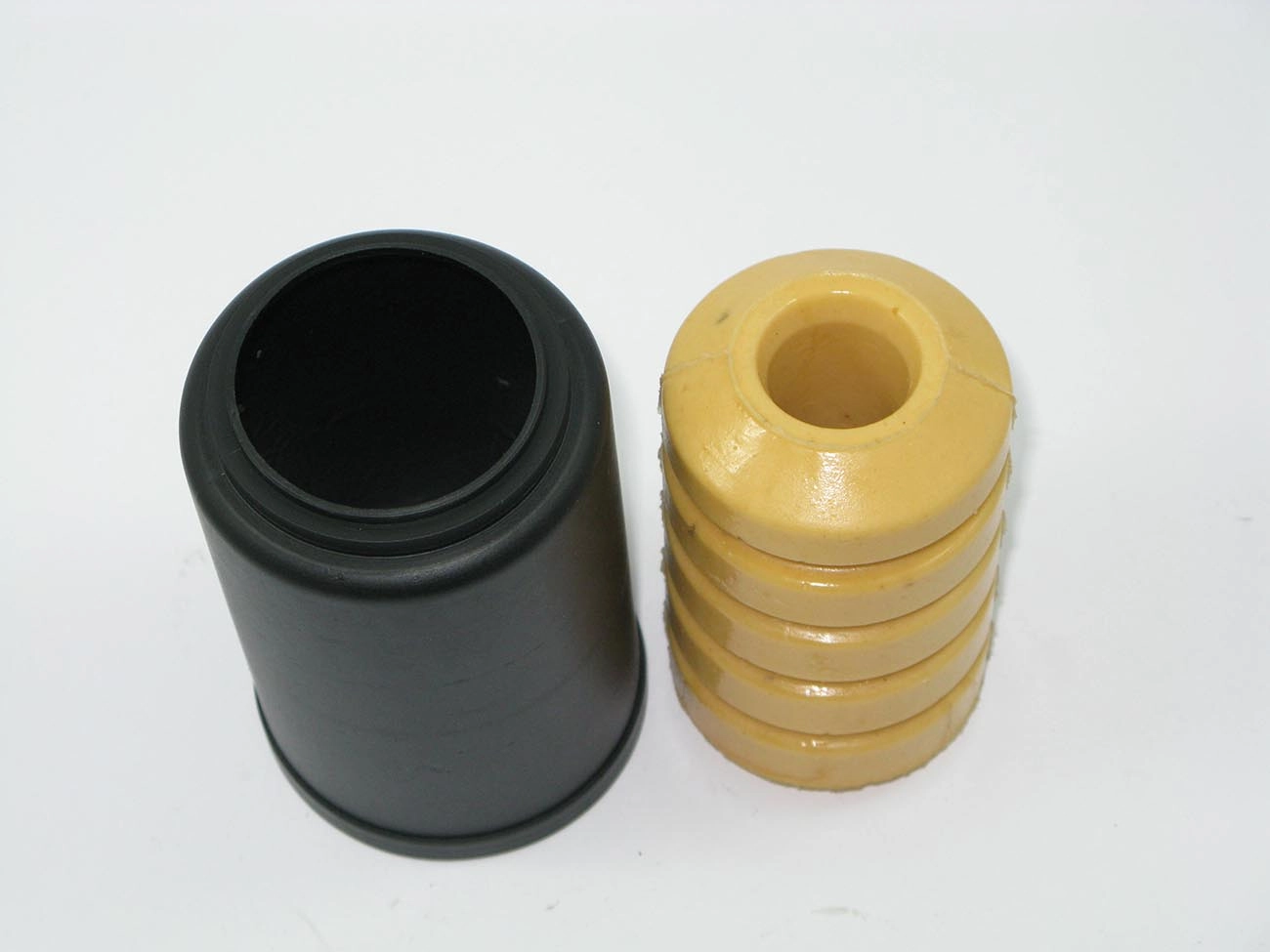 KIT AMORTECEDOR SUSPENSÃO DIANTEIRA FORD ESCORT/VERONA /92 DIANTEIRO