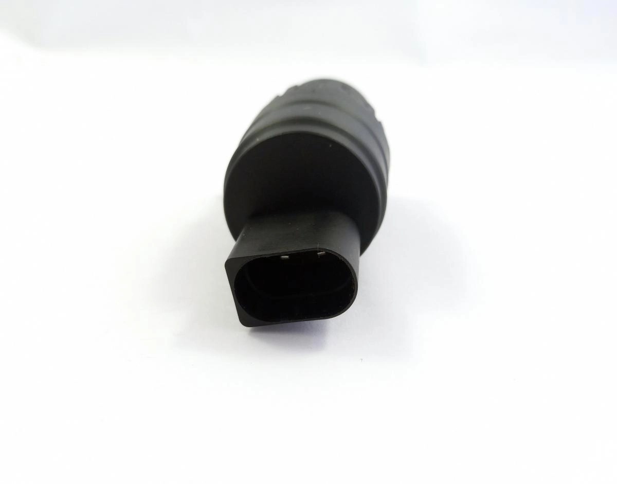 ELETROBOMBA LIMPADOR PARA BRISA GM COBALT 11/ - VW GOLF/POLO/VIRTUS - 12V  UMA SAÍDA
