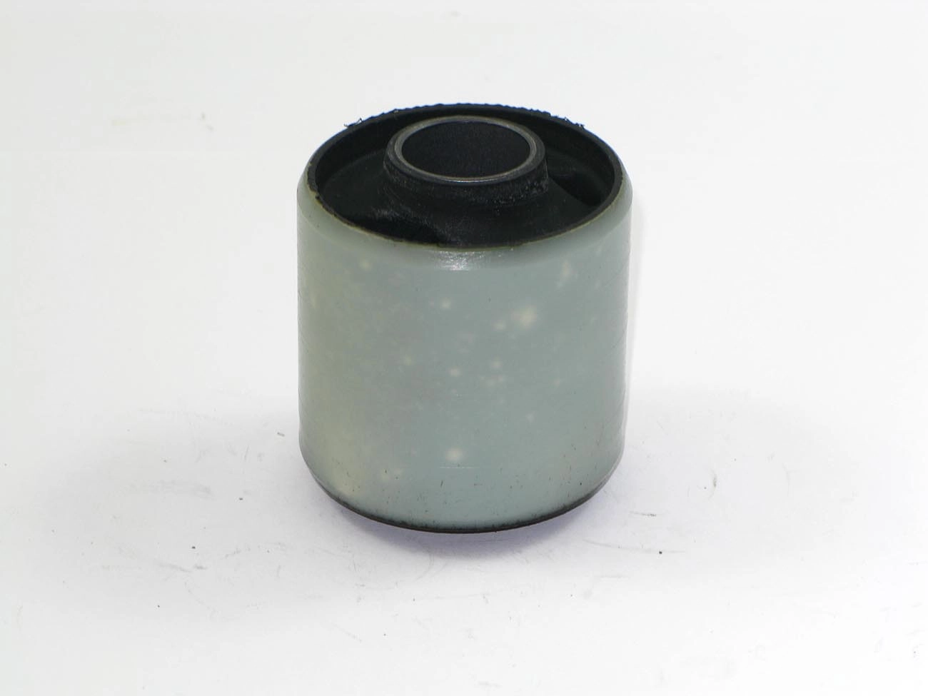 BUCHA TRASEIRA BANDEJA DIANTEIRA FORD NOVO FIESTA 02/14 - ECOSPORT 03/12 - REFIL SEM SUPORTE