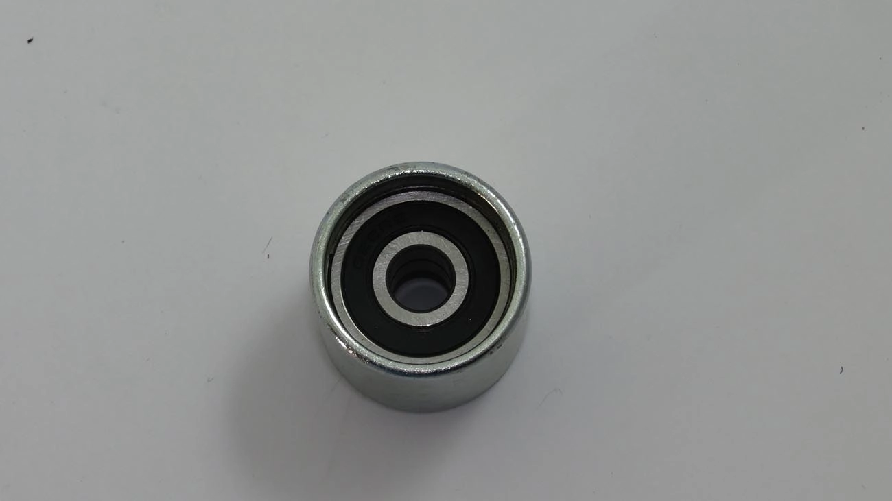 POLIA AUXILIAR CORREIA COMANDO VW GOL/PARATI 1.0 16V POWER - PASSAT 1.8 98/2001 - 8X28,3X29MM