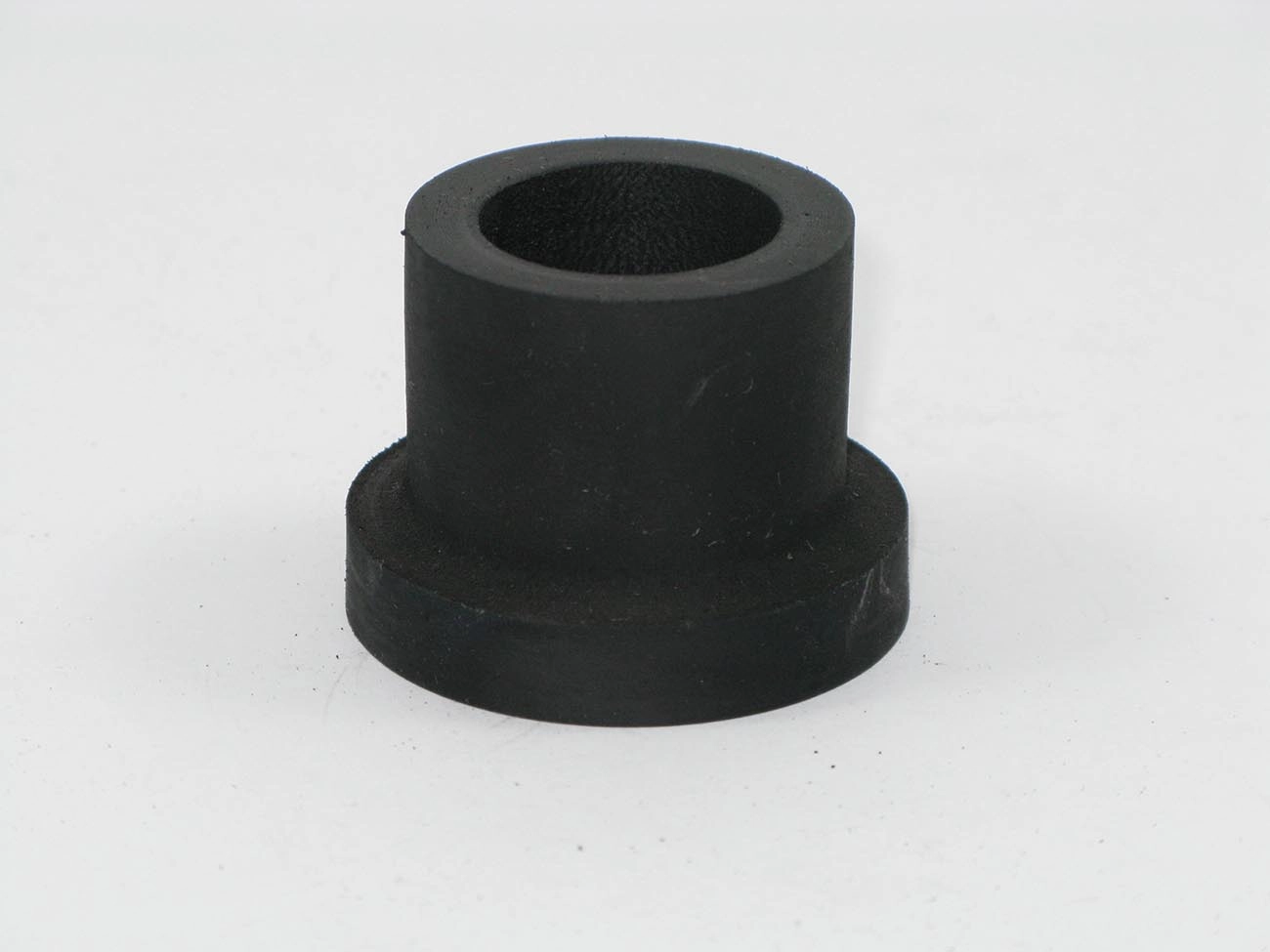 BUCHA MOLA MB 608/708