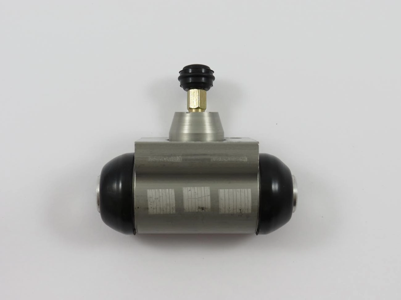 CILINDRO RODA TOYOTA ETIOS 1.3/1.5 2012/ - 20.64 - TRASEIRO