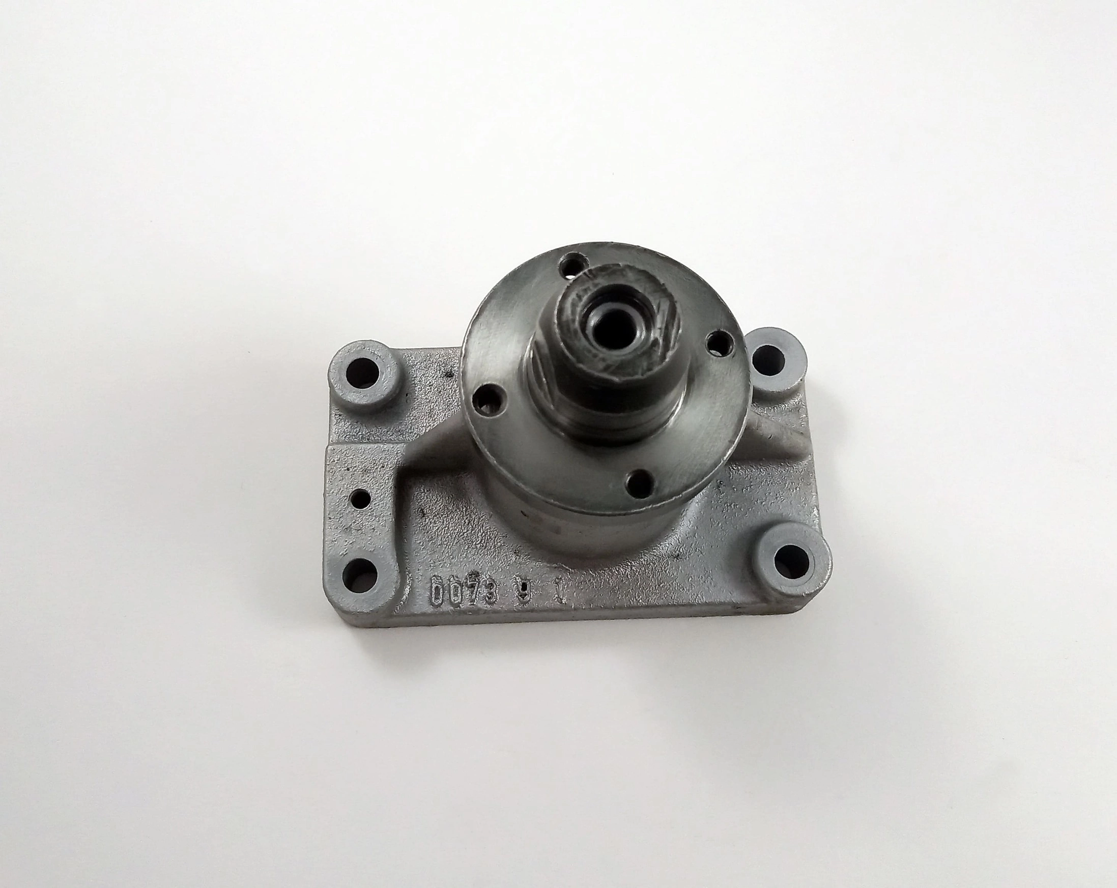 SUPORTE/MANCAL EMBREAGEM VISCOSA VENTILADOR GM S-10/BLAZER 2.8 00/ MOTOR MWM - FIXAÇÃO COM PARAFUSO