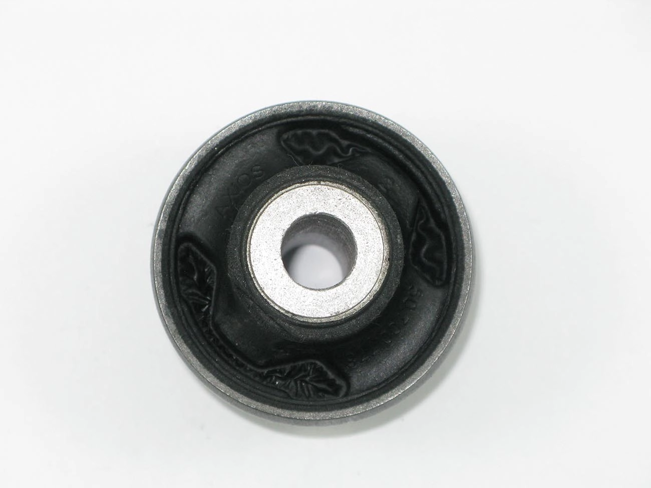 BUCHA TRASEIRA BANDEJA SUSPENSÃO DIANTEIRA FIAT STILO 2002/