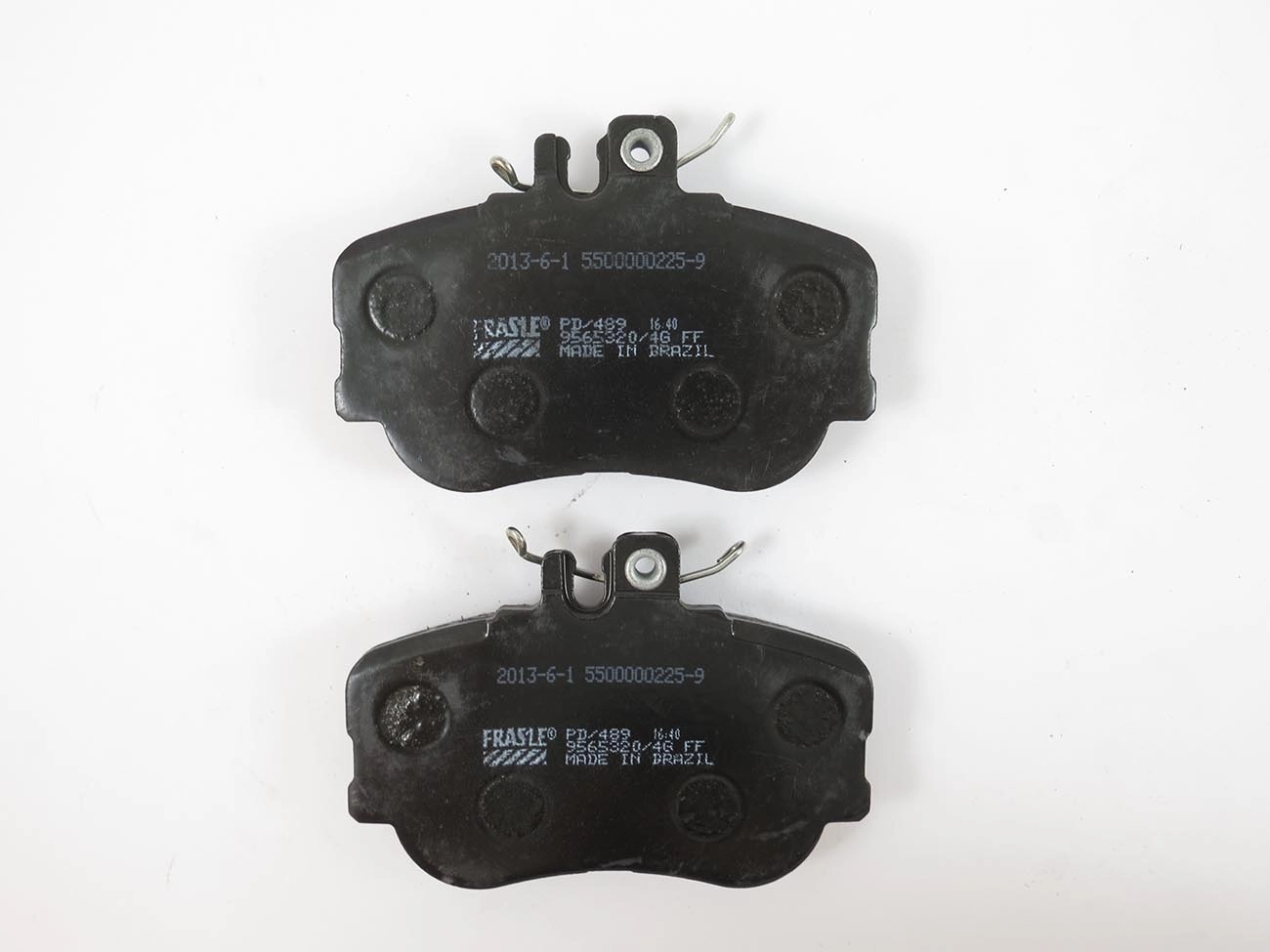 PASTILHA FREIO RODA DIANTEIRA MB C-CLASS C250 14/14 280 97/00 C280 93/97 E200 93/94