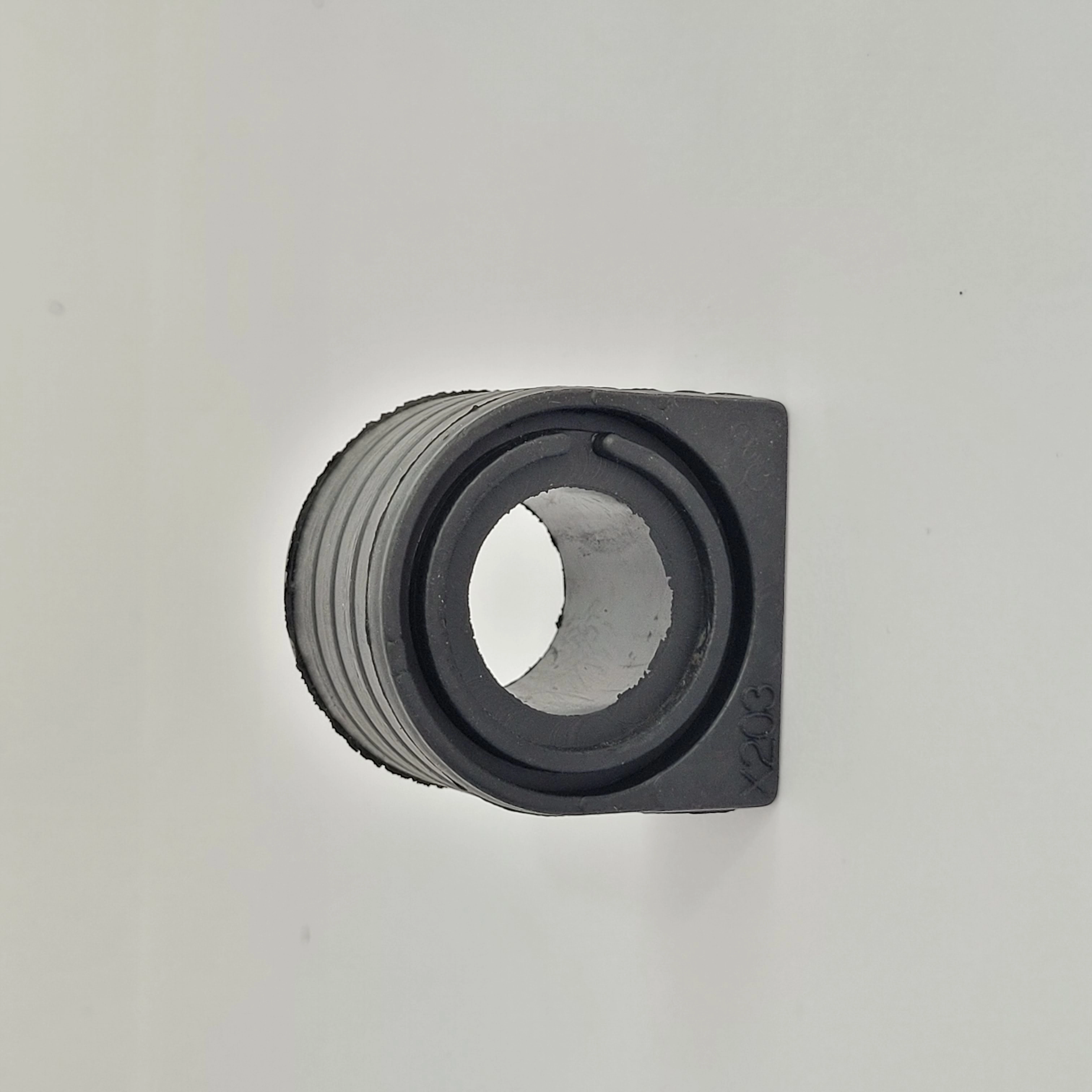 BUCHA DO ESTABILIZADOR DIANTEIRO AUDI A3 08/13 - Q3 11/18 - VW EOS 08/12 - GOLF 14/ - FURO 24MM