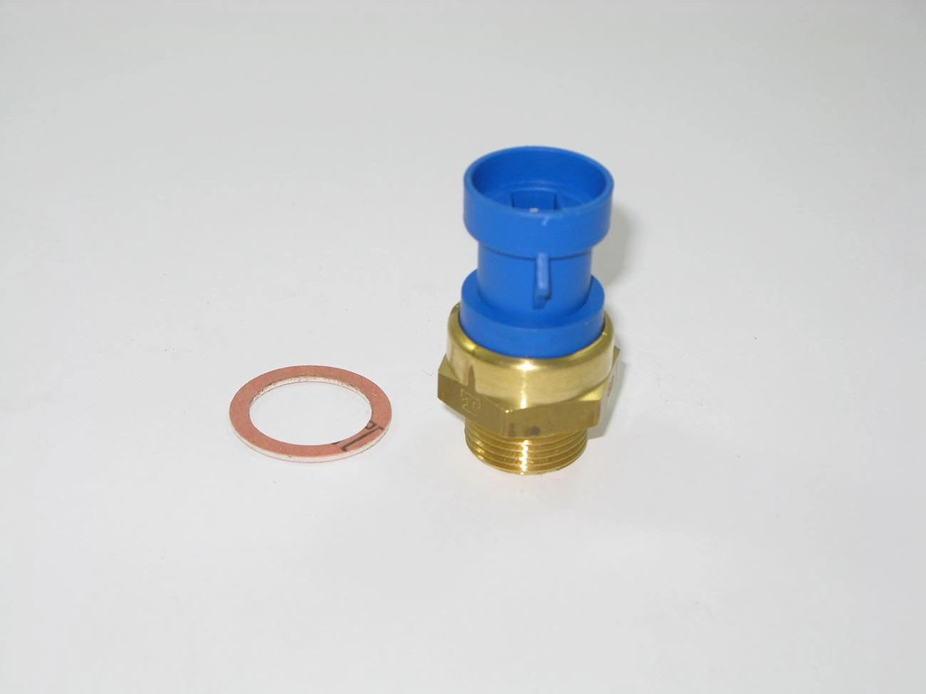 INTERRUPTOR TÉRMICO RADIADOR PARA ACIONAMENTO VENTILADOR FIAT TEMPRA PALIO 1.6 DUCATO UNO 92/ TIPO COM AR CONDICIONADO