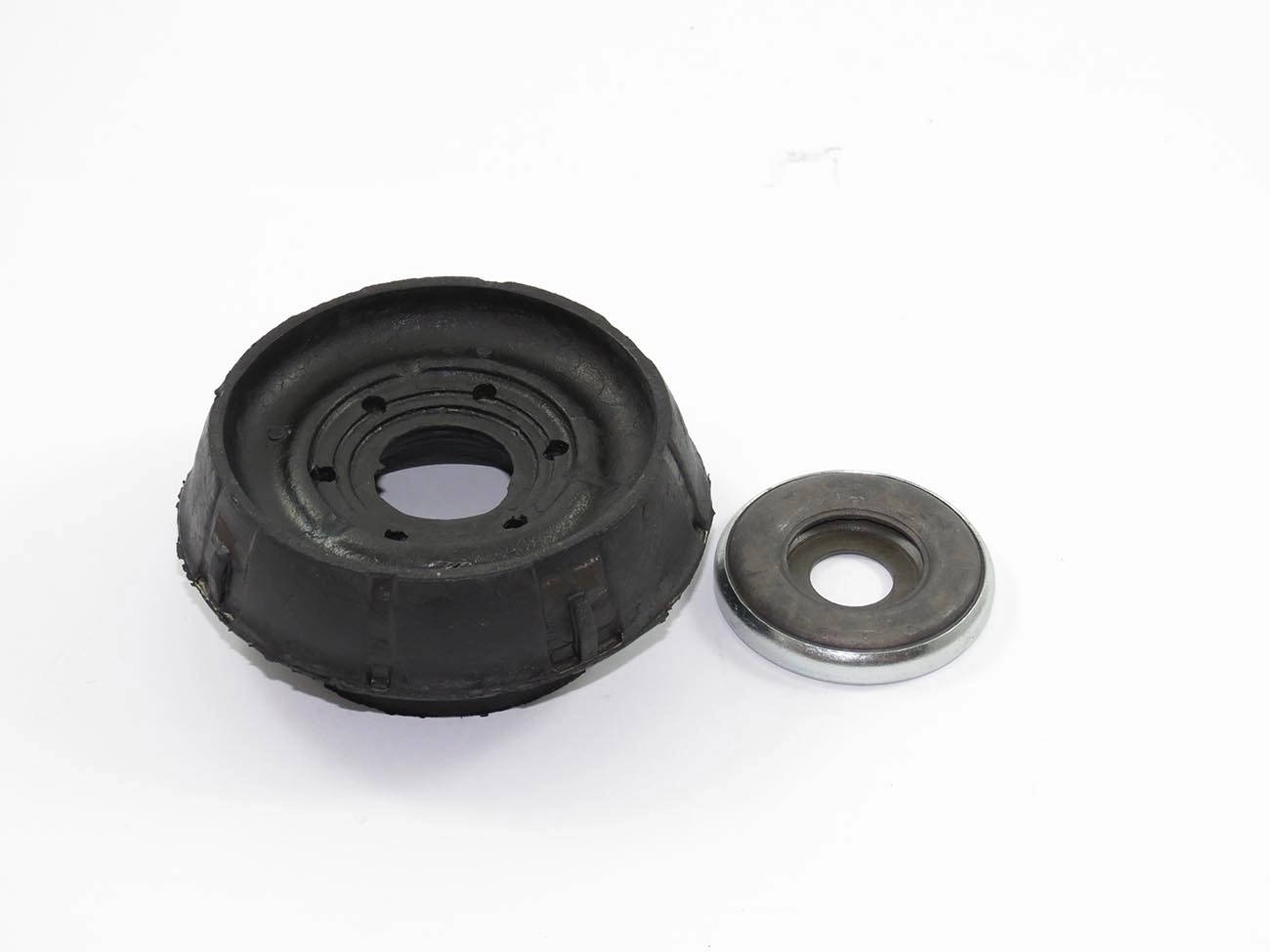 COXIM AMORTECEDOR DIANTEIRO COM ROLAMENTO RENAULT CLIO 98/17 - KANGOO 00/18 - SYMBOL 09/13