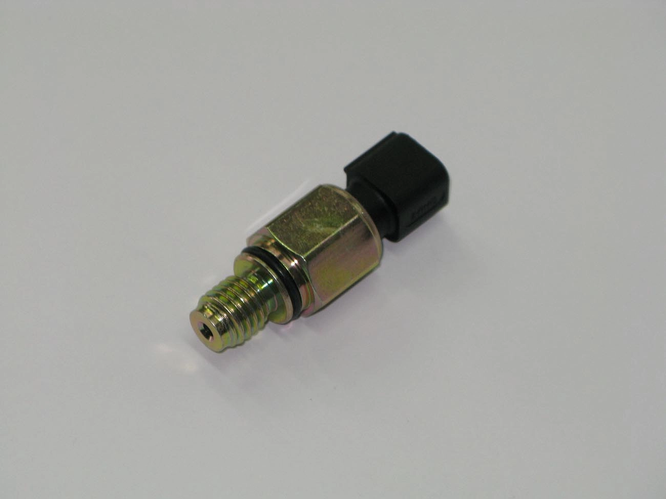 INTERRUPTOR DE PRESSAO DA DIRECAO HIDRAULICA - FORD FOCUS - 12X1.75