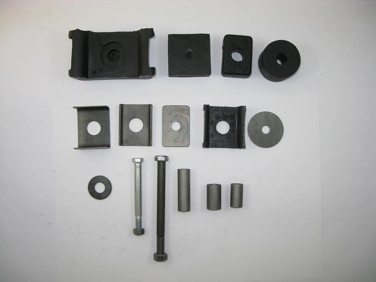 COXIM CABINE/RADIADOR FORD F-600/11000/21000 72/