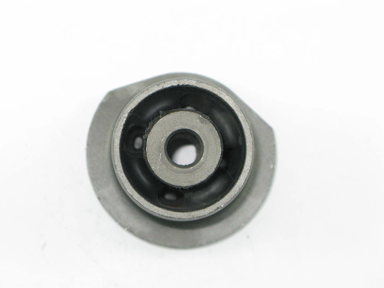 BUCHA EIXO TRASEIRO RENAULT CLIO 01/ - KANGOO 00/
