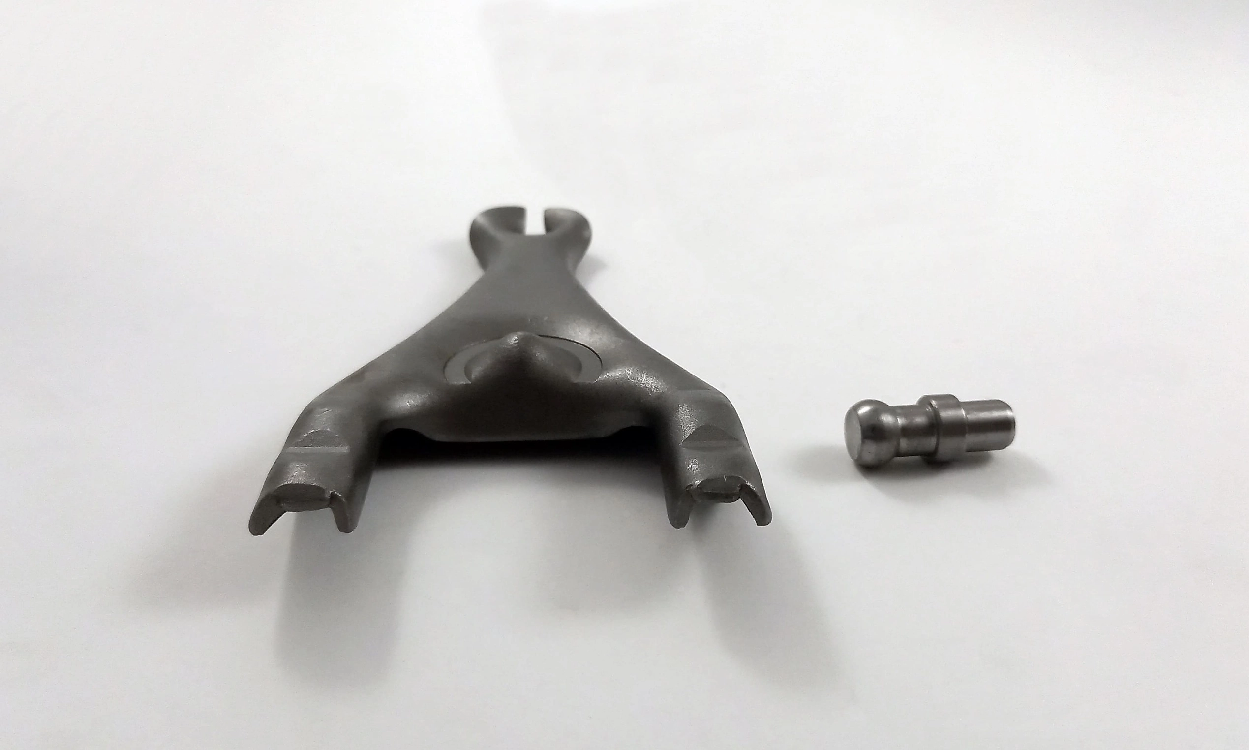 GARFO EMBREAGEM WILLYS F-75/JEEP/RURAL 6 CIL TODOS COM PINO