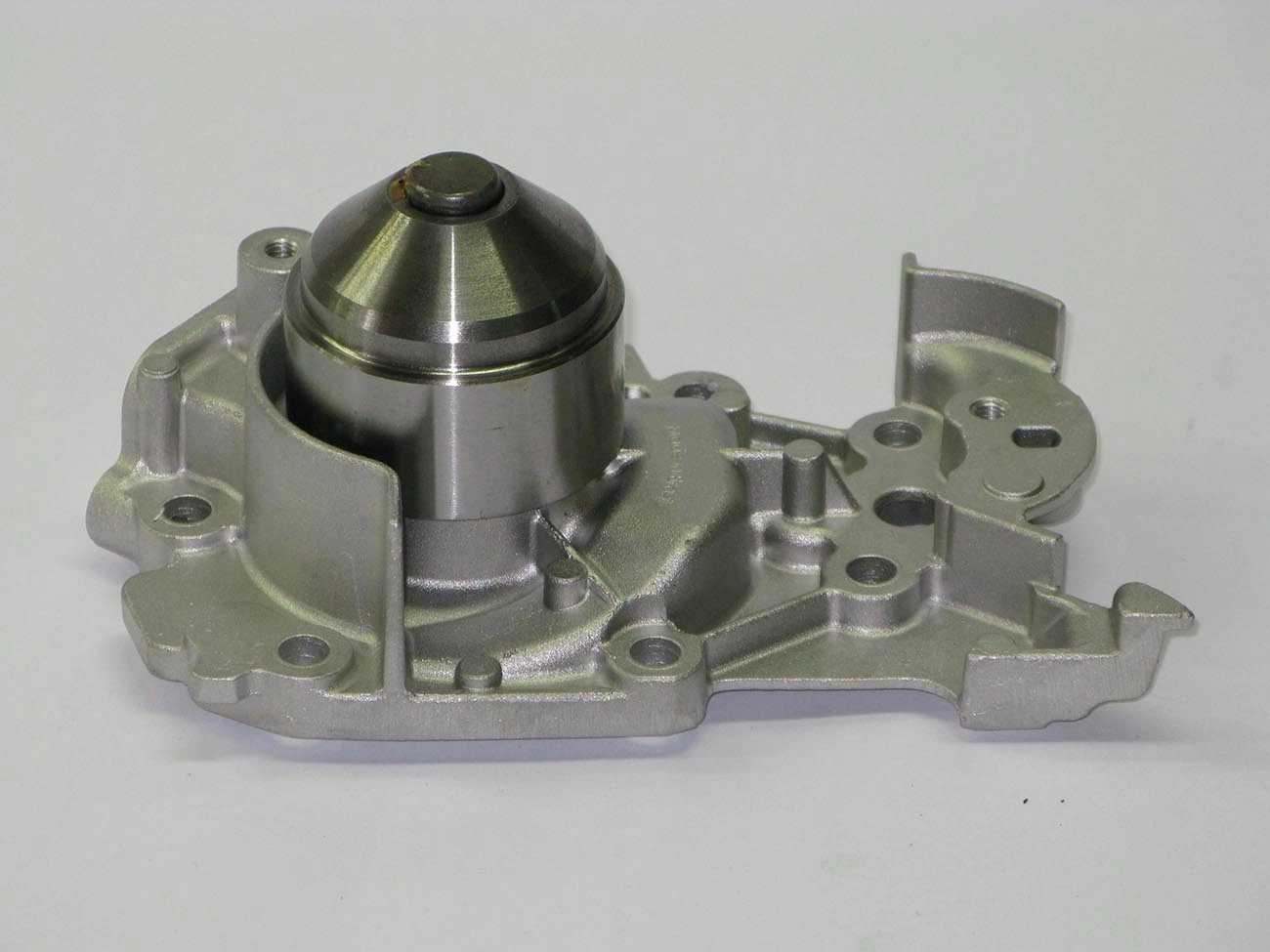 BOMBA AGUA PEUGEOT 206 1.0 16V - RENAULT CLIO 1.0 16V