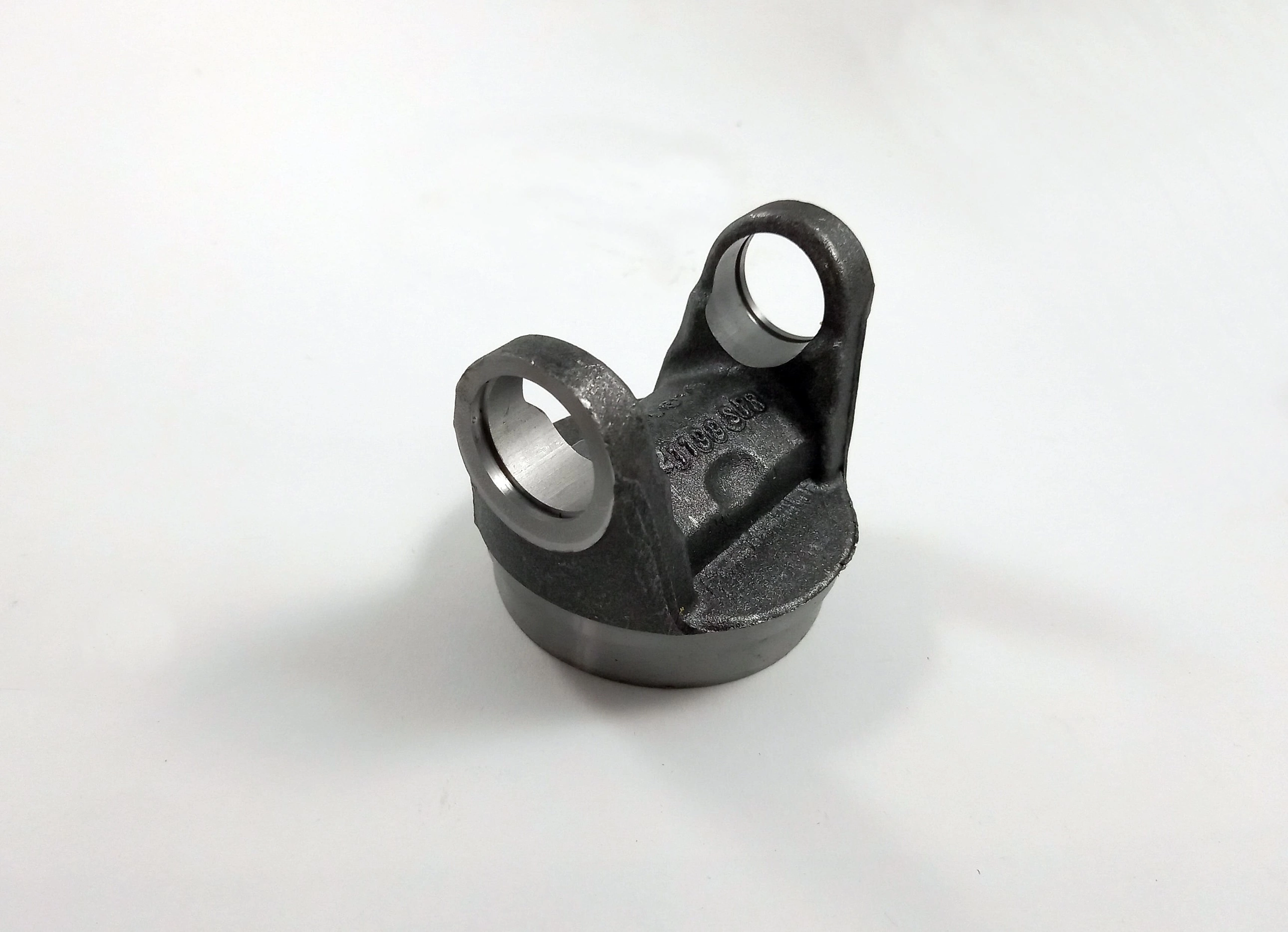 GARFO CARDAN/GARFO SOLDA PARA CRUZETA 5-153XS/5-204XS FORD F-1000 /89 FIXAÇÃO EXTERNA