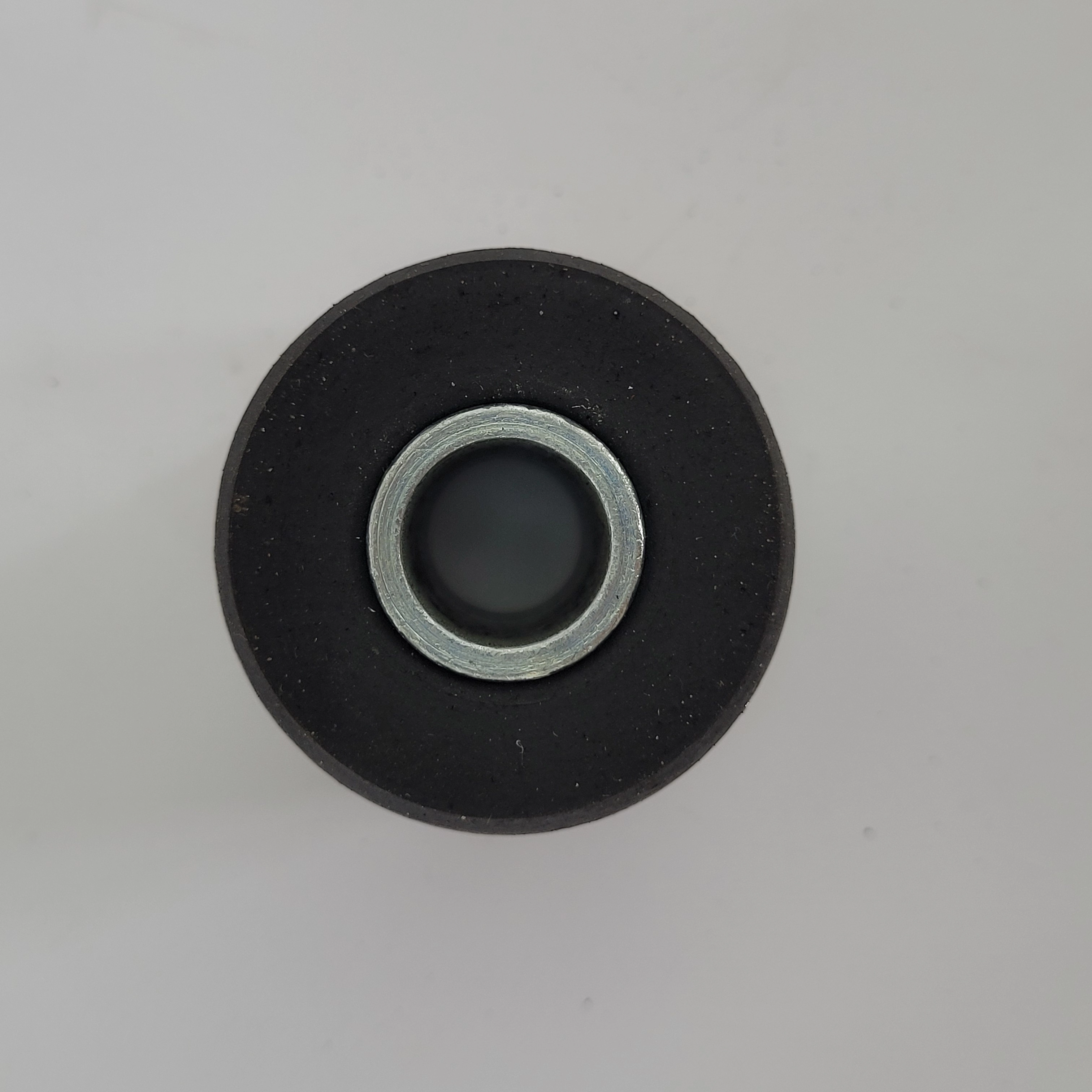 BUCHA AMORTECEDOR TOYOTA HILUX SW4 2005/ - DIANTEIRO INFERIOR
