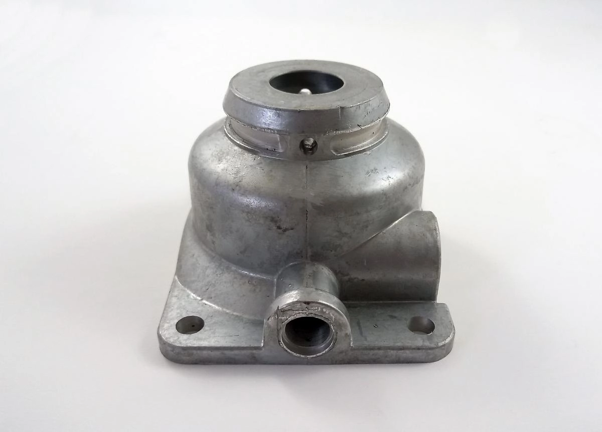 TAMPA DA ALAVANCA DE CAMBIO FORD F-600/700/11000/21000 - GM D-60/70 - TORRE