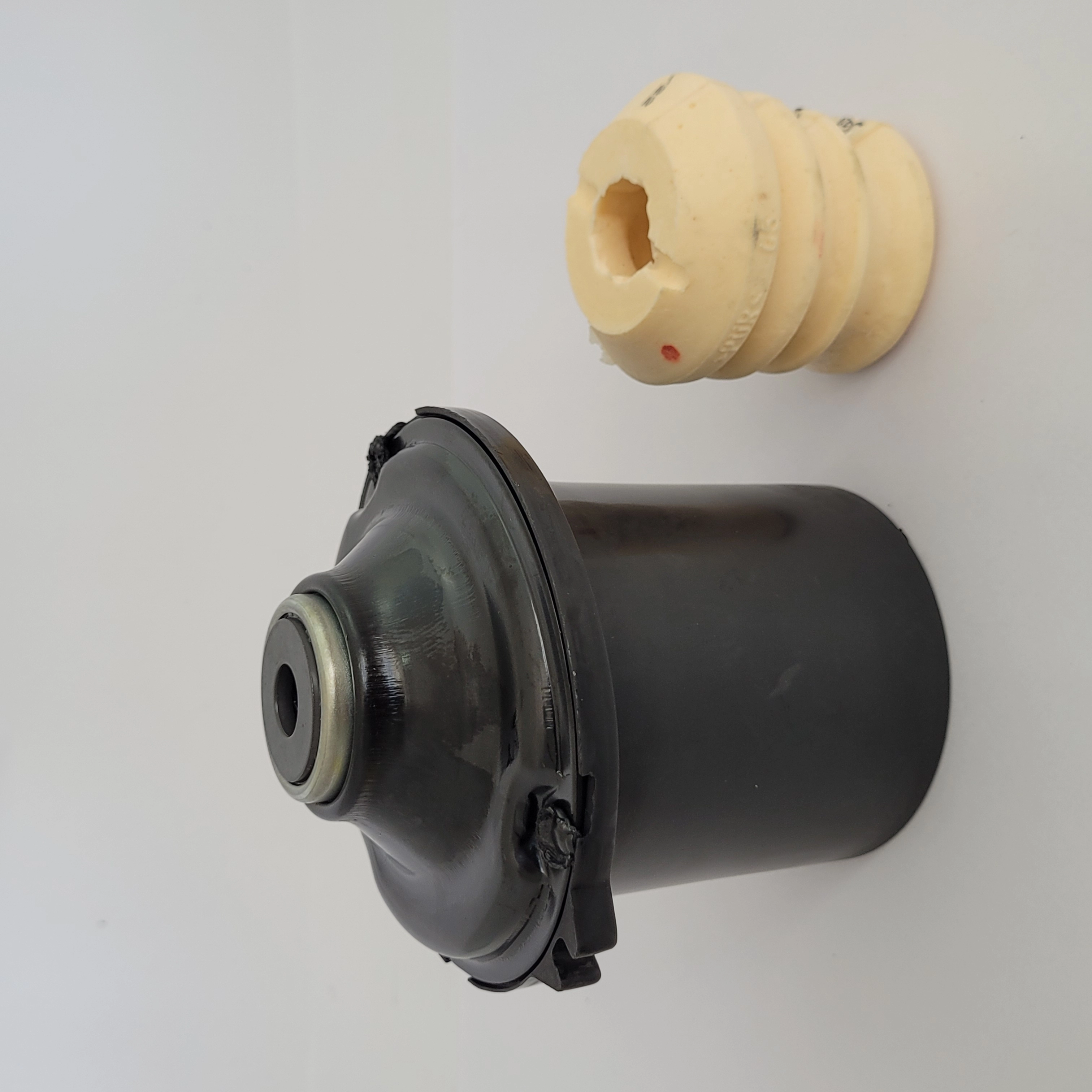 KIT AMORTECEDOR DIANTEIRO GM ASTRA 97/12 - VECTRA 97/13 - BATENTE/LOCALIZADOR COM ROLAMENTO