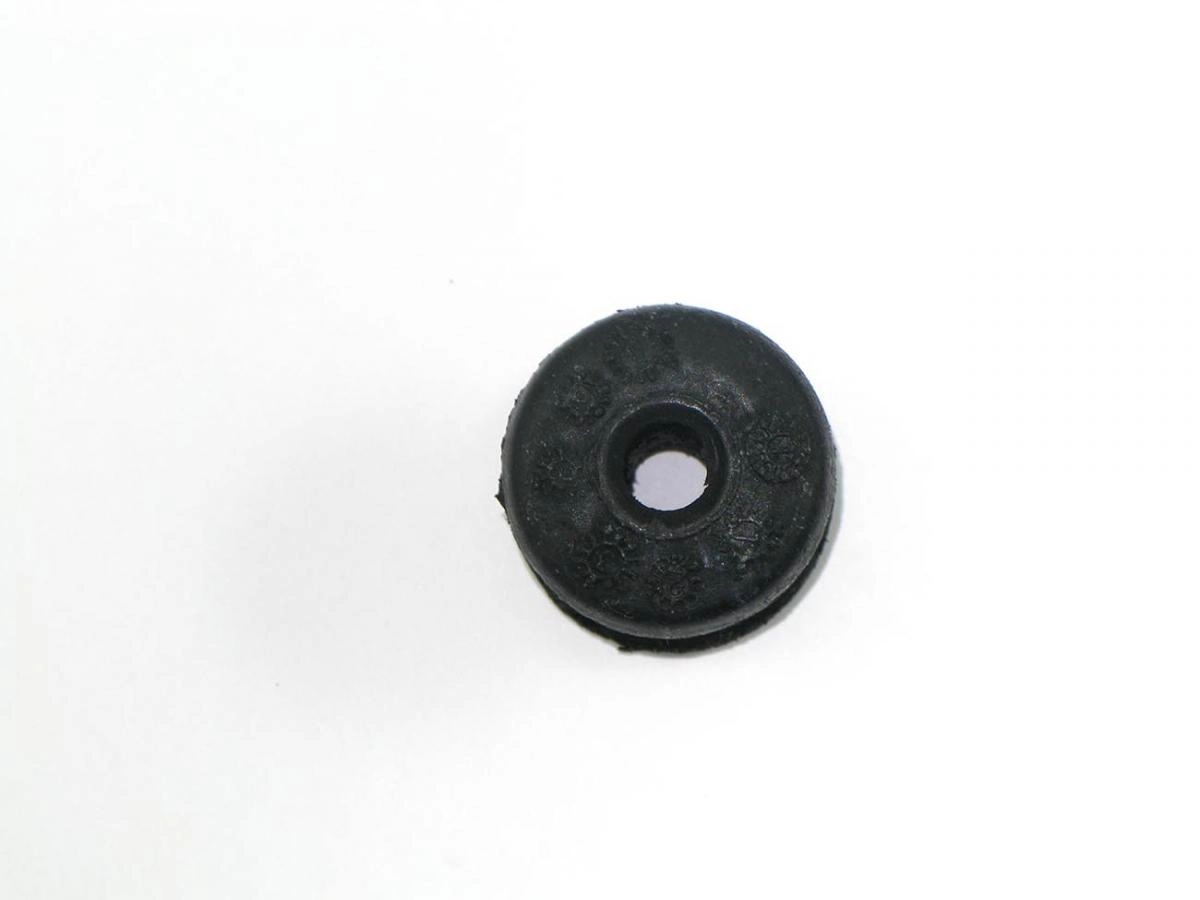 BUCHA SUSPENSAO FIAT 147 TODOS UNO 84/85 - BRACO OSCILANTE 8MM - LIGHT