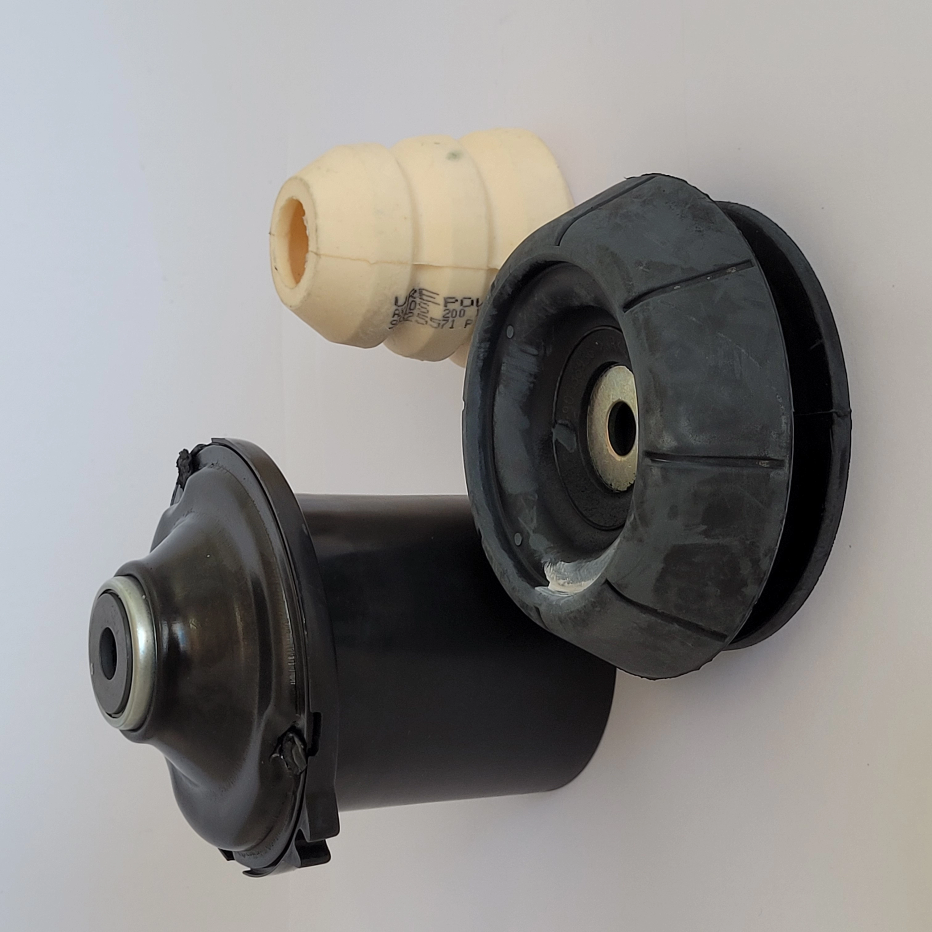 KIT AMORTECEDOR DIANTEIRO COMPLETO GM NOVO CORSA 02/11 - SEM BARRA ESTABILIZADORA