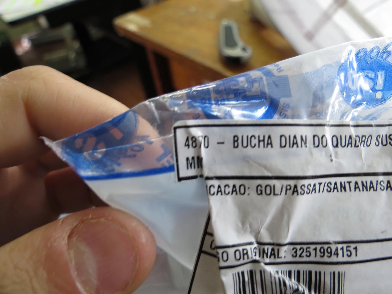 BUCHA DIANTEIRA QUADRO DO MOTOR VW SANTANA/QUANTUM 1984/1995 - FURO 10MM