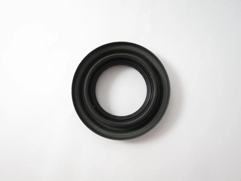 RETENTOR PINHÃO DIFERENCIAL 47X80,25X71,10X6,50X17MM FORD F-250/F-350 99/ 5.140/5.150/8.150/8.160/9.160/10.160/- HILUX 05/