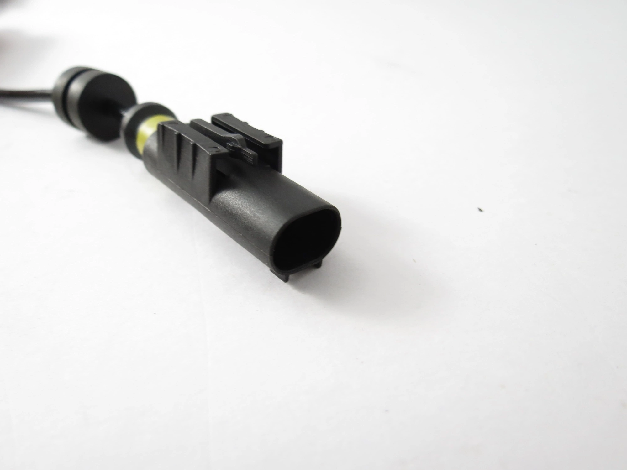 SENSOR ABS TRASEIRO DIREITO FIAT STRADA 1.4 2013/2014 - FIRE 2060MM