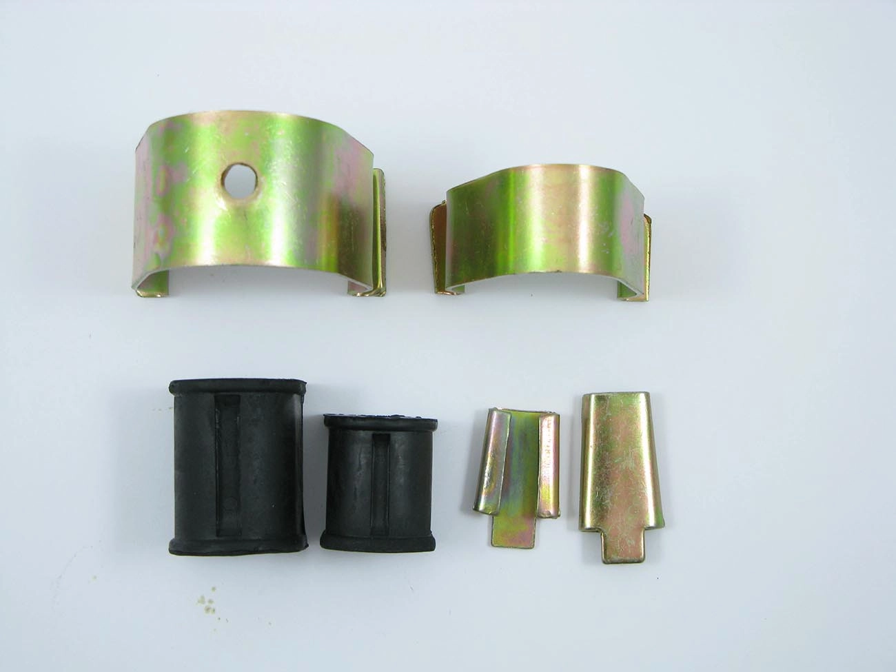 KIT ESTABILIZADOR DIANTEIRO 1 LADO VW FUSCA 1300L/1500/1600