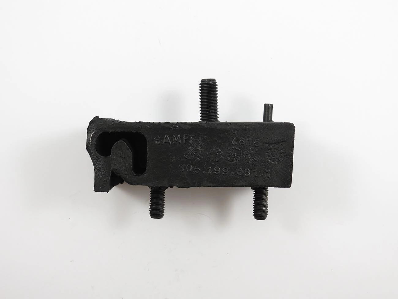 COXIM/SUPORTE MOTOR VW GOL 1980/1986 - SAVEIRO 1982/1986 1.3/1.6 - MOTOR REFRIGERADO A AR