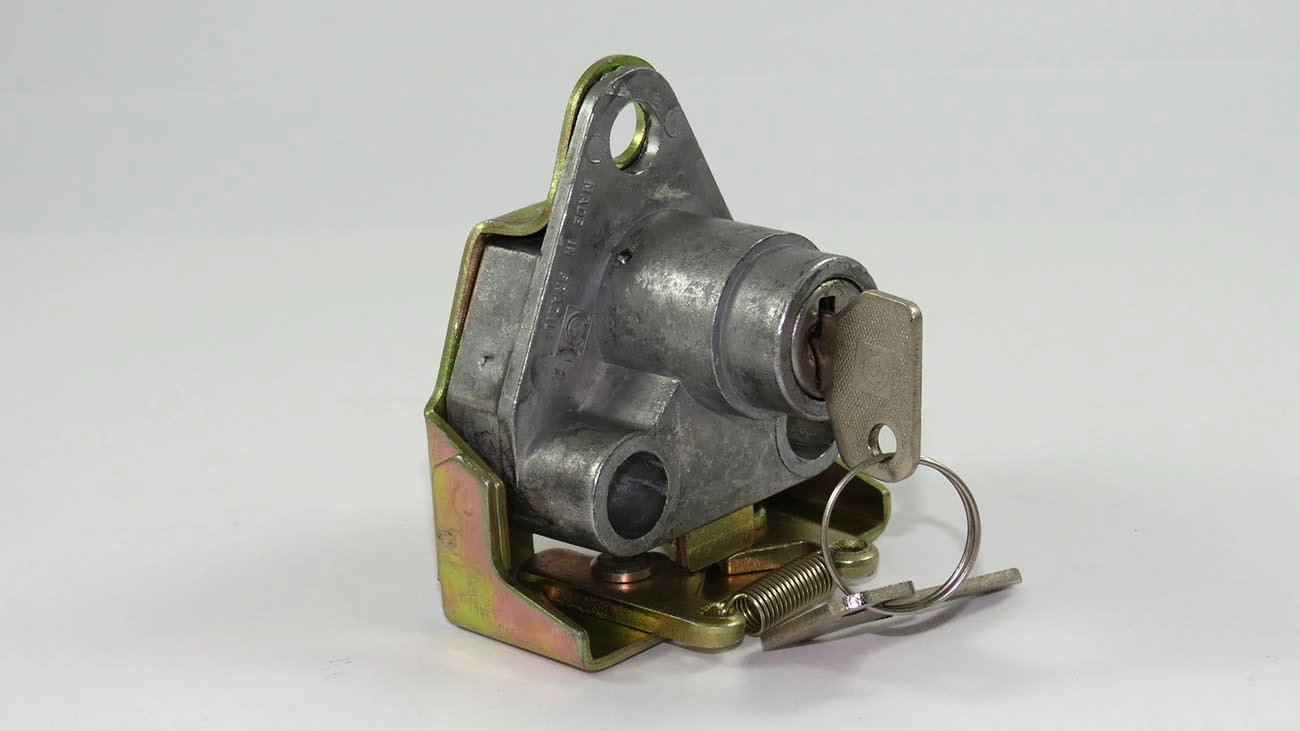 FECHADURA PORTA MALAS FIAT 147 TODOS
