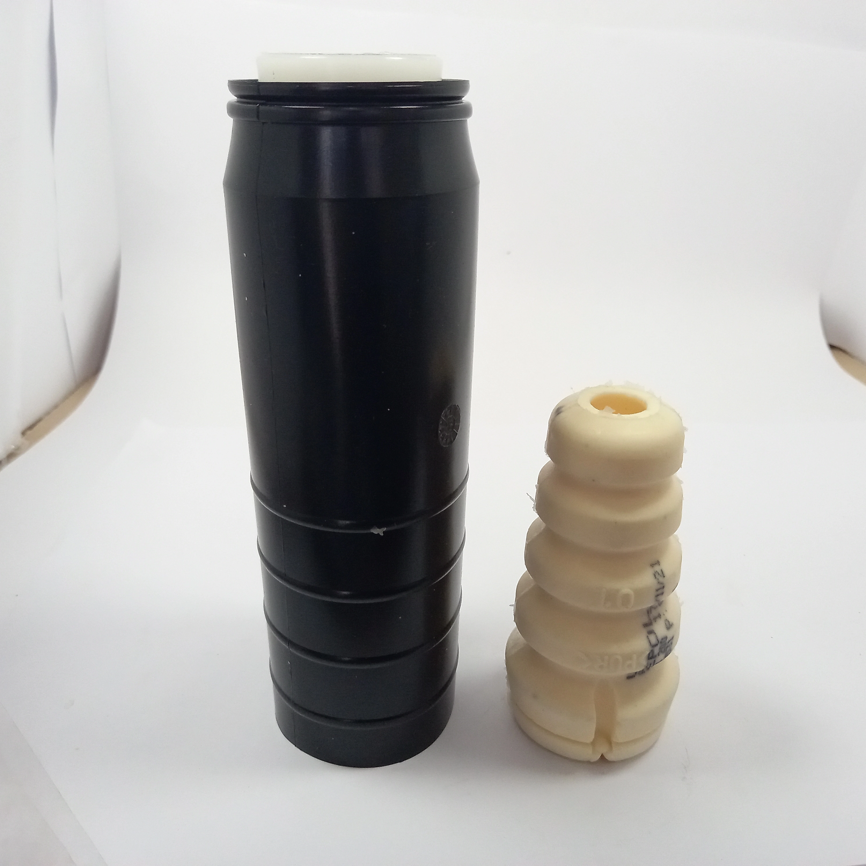 KIT AMORTECEDOR TRASEIRO FIAT IDEA 08/16 EXCETO LOCKER - PUNTO 08/17 - BATENTE E COIFA