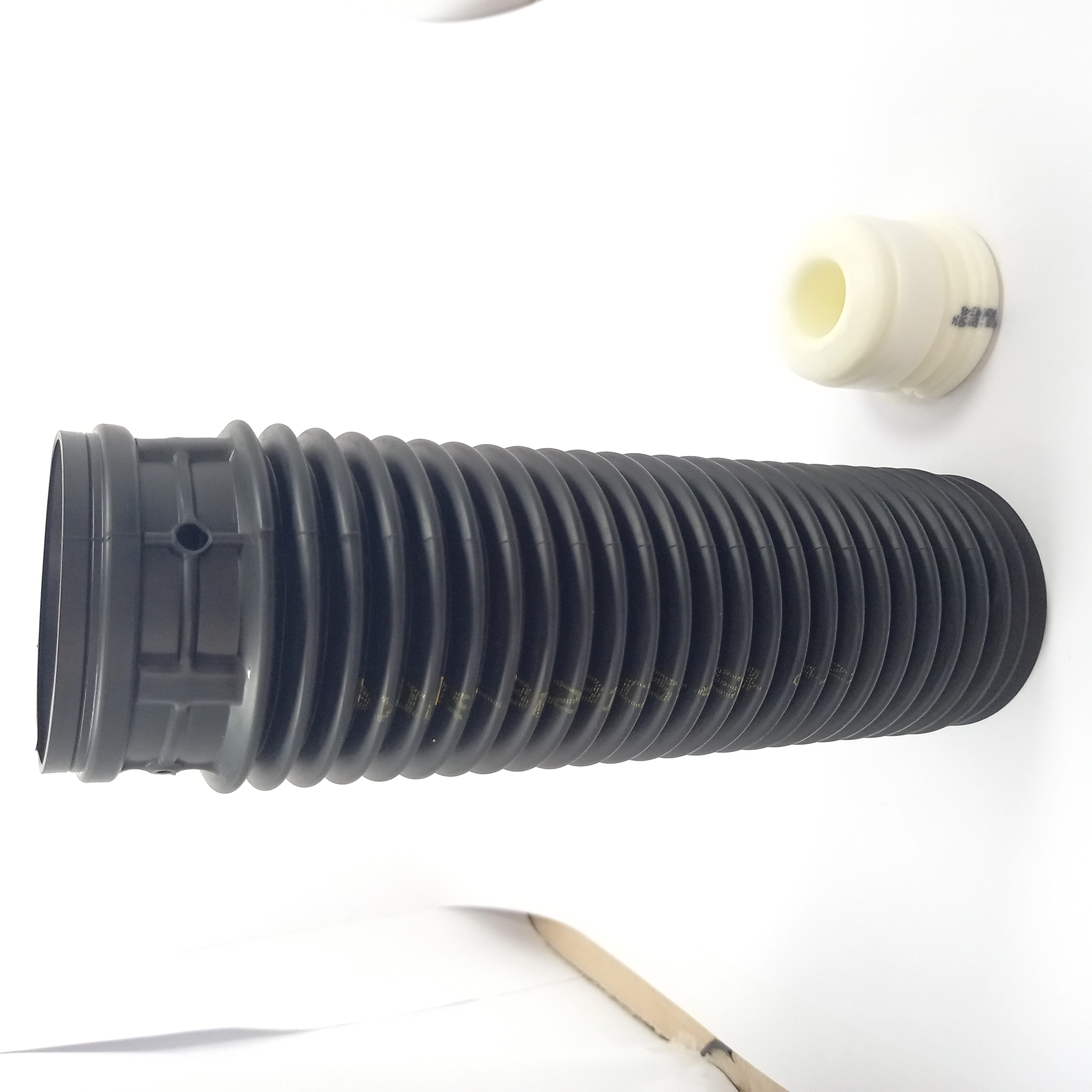 KIT AMORTECEDOR TRASEIRO FIAT TORO 16/18 - BATENTE E COIFA