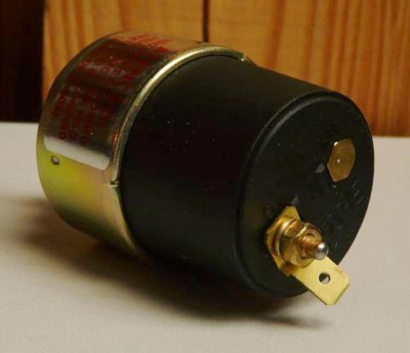 SENSOR PRESSAO OLEO - MB CAMINHOES/ONIBUS TODOS - 1/8X27