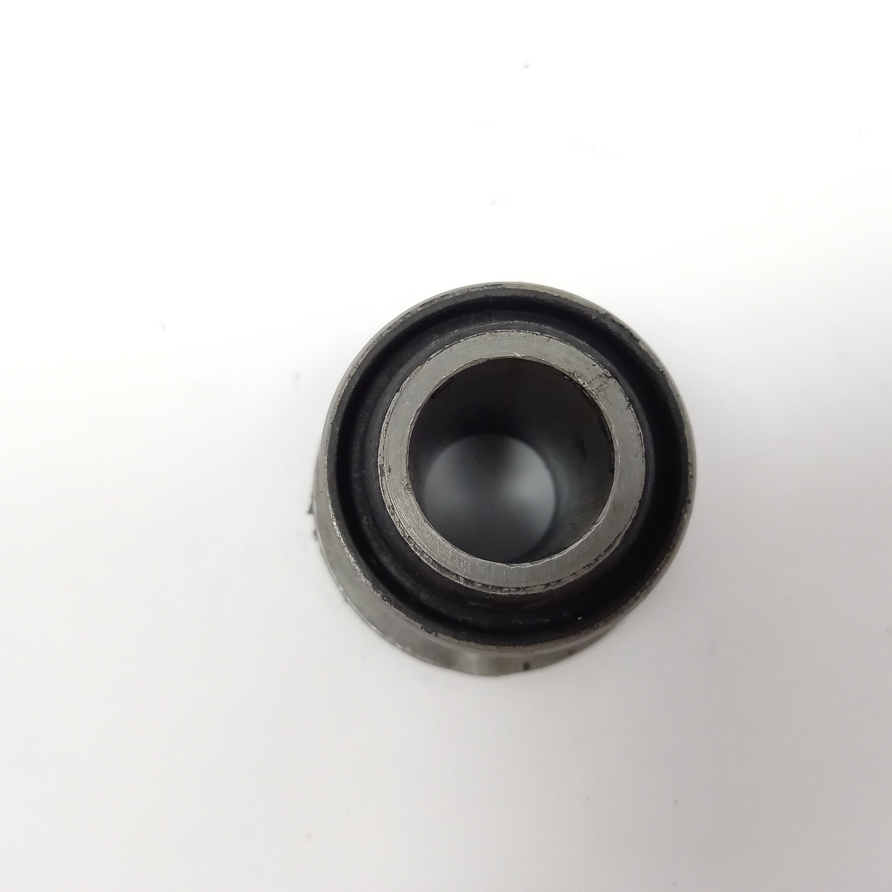 BUCHA DIANTEIRA BANDEJA INFERIOR RENAULT MASTER 1998/2012 - SUSPENSÃO DIANTEIRA