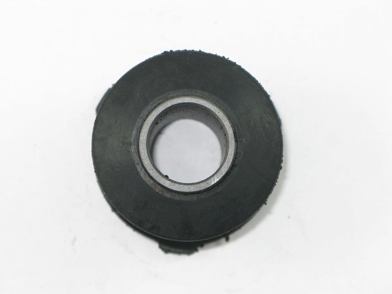 BUCHA BANDEJA SUPERIOR RENAULT MASTER 2002/2013 - SUSPENSÃO DIANTEIRA