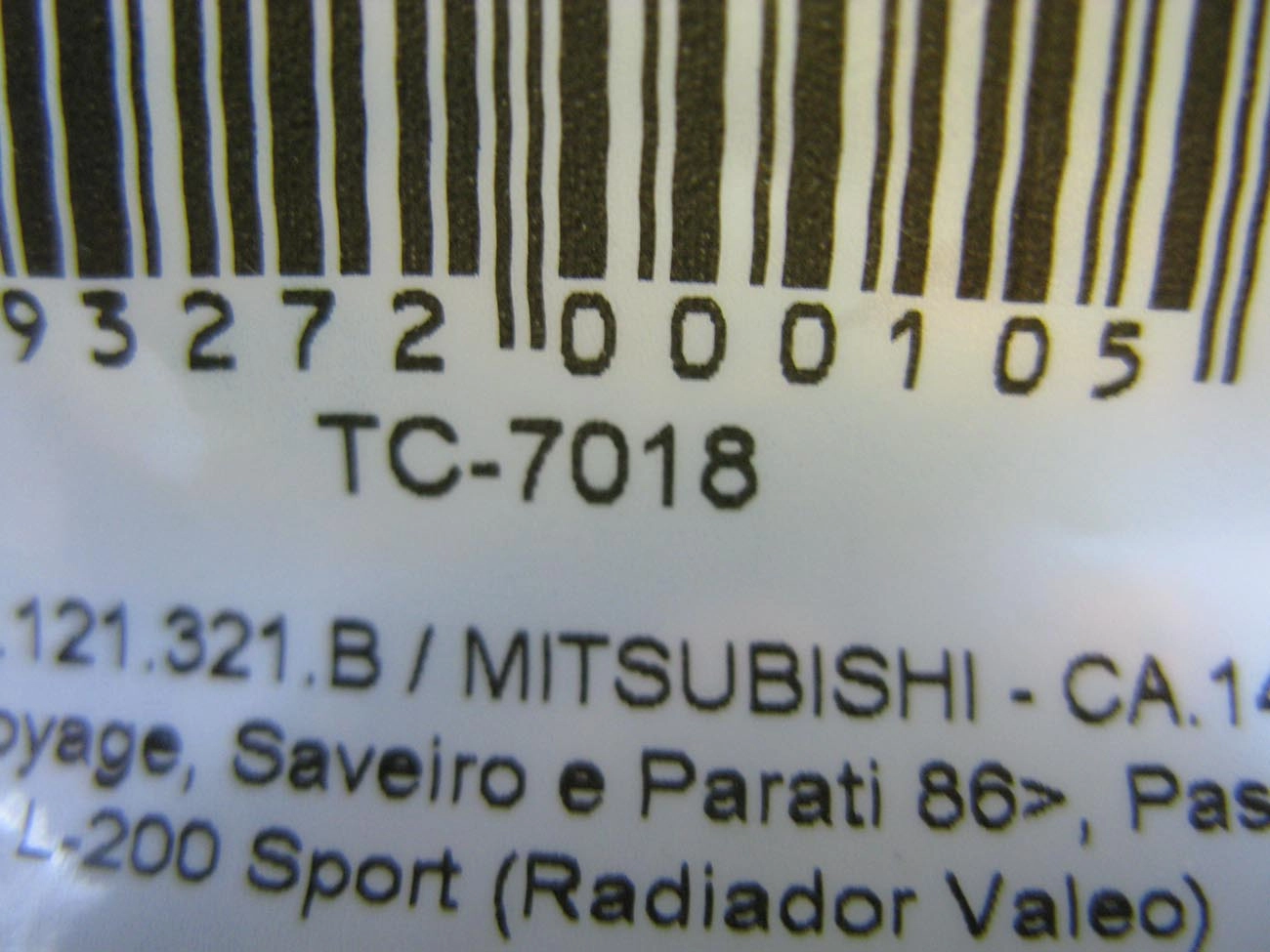 TAMPA RADIADOR VW PASSAT/GOL/VOYAGE/PARATI/SAVEIRO /86 = MF-11