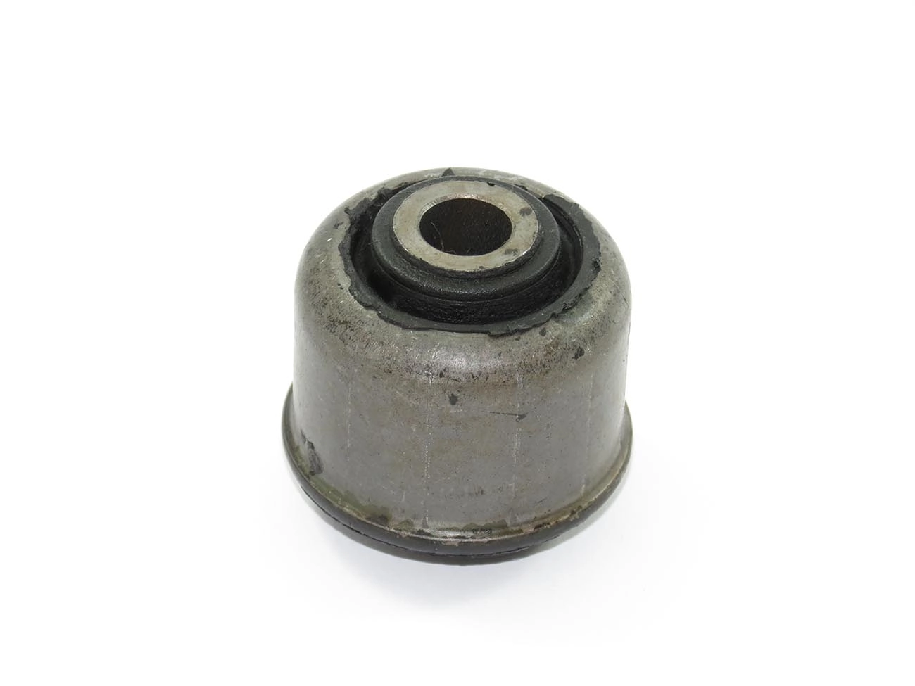 BUCHA TRASEIRA BANDEJA SUSPENSÃO DIANTEIRA EXCETO 16V MEGANE/R19/SCENIC