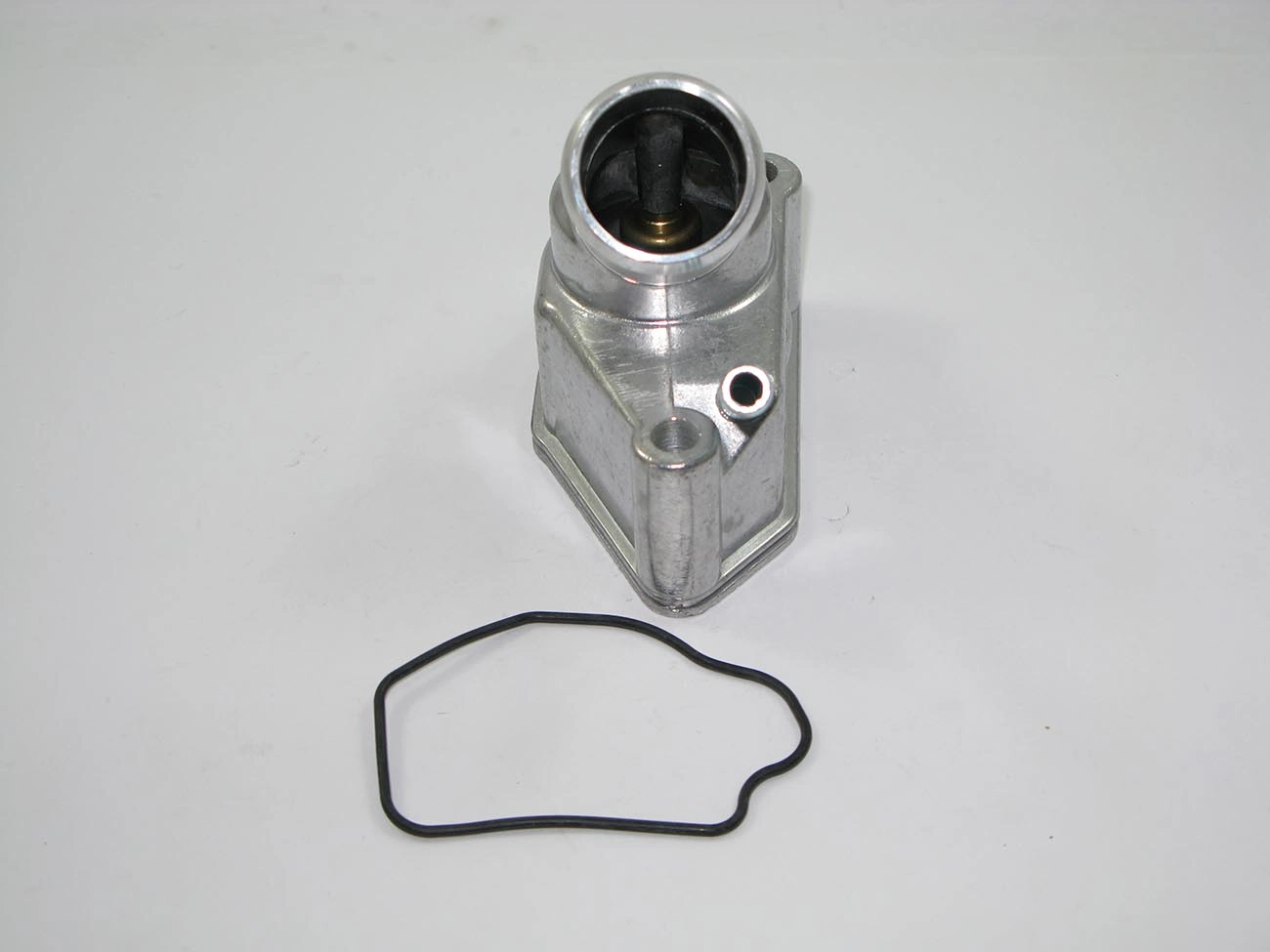 VÁLVULA TERMOSTÁTICA COM CARCAÇA SÉRIE OURO GM ASTRA/VECTRA/ZAFIRA 2.0/2.2 16V 96/ TRACKER 06/08