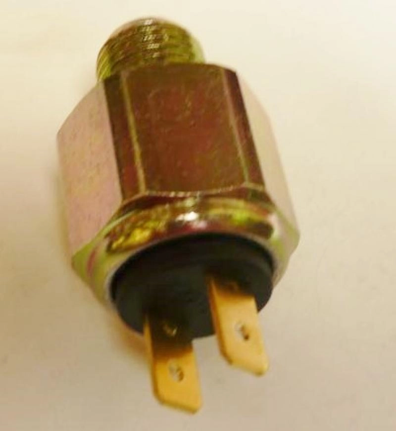 INTERRUPTOR DE FREIO - FORD F-7000/9000/12000/14000 - 77/ TODOS
