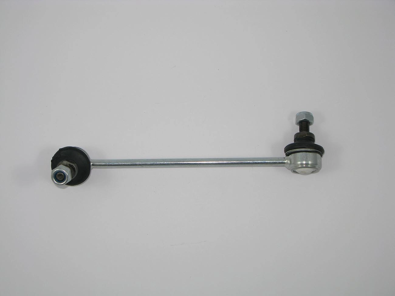 BIELETA DIREITA BARRA ESTABILIZADORA SUSPENSÃO DIANTEIRA FIAT IDEA/ADVENTURE 1.4/1.8 06/ STRADA/WEEKDEND/ADVENTURE/LOCKER 09/