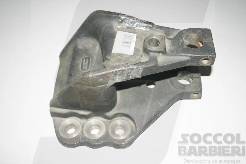 SUPORTE MOLA FORD CARGO /89 - VW 16.170/16.220/24.250 - TRASEIRO - PARTE DIANT. DIR.