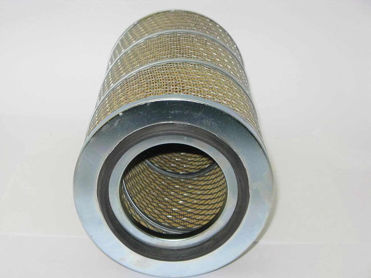 FILTRO AR VW 7.110 TURBO 11.160/22.210 85/87 16.180