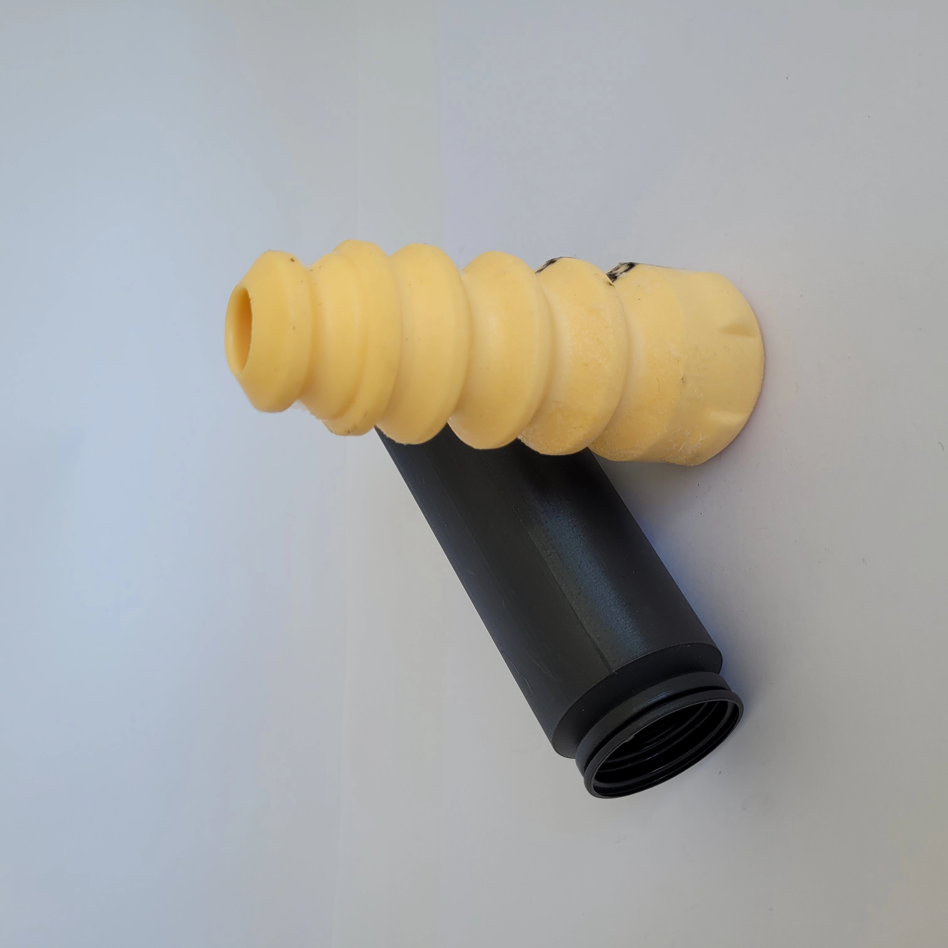 KIT AMORTECEDOR VW JETTA 2007/ - TRASEIRO BATENTE REDONDO 118MM