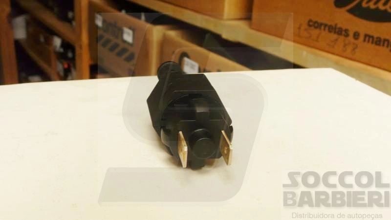 INTERRUPTOR DE FREIO - GM CELTA/CORSA/ASTRA/KADETT TODOS - D-20/40/60 93/97 - ASTRA/VECTRA 98/