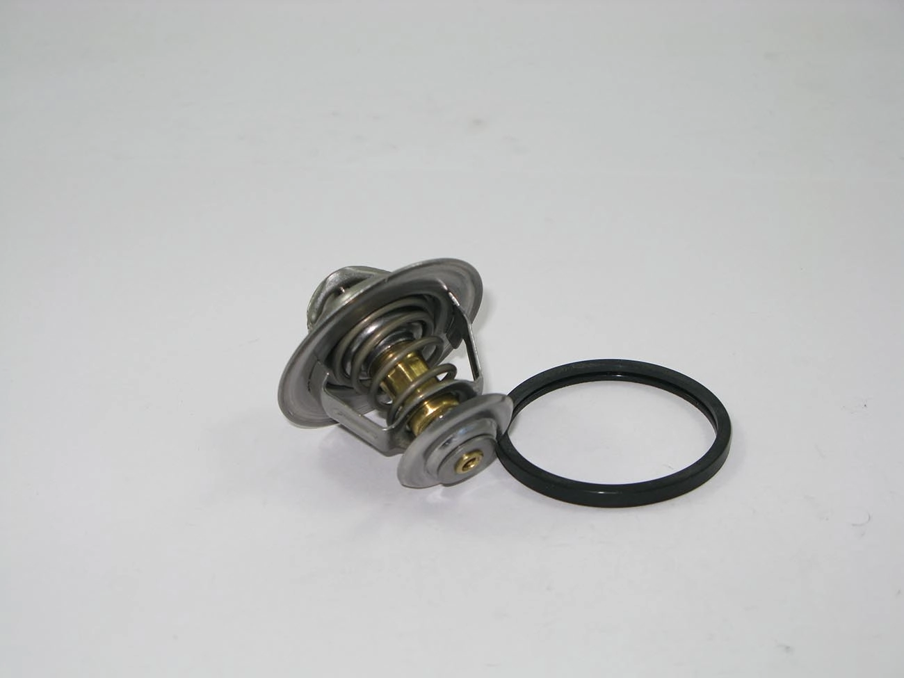 VALVULA TERMOSTATICA  SERIE OURO - GM MONZA /06.86 - TODOS- ÁLCOOL / GASOLINA