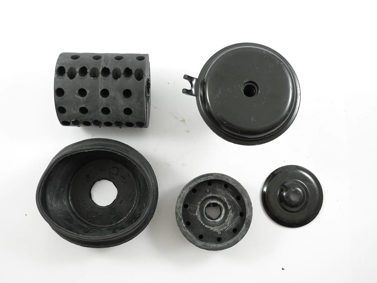 COXIM DIANTEIRO MOTOR FORD ESCORT/VERONA 93/96 - VW LOGUS/POINTER - C/AR - C/DH