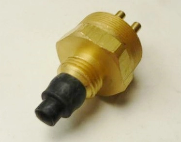 INTERRUPTOR DE FREIO - MB 1313/1513/2213 - FREIO DE MAO A AR