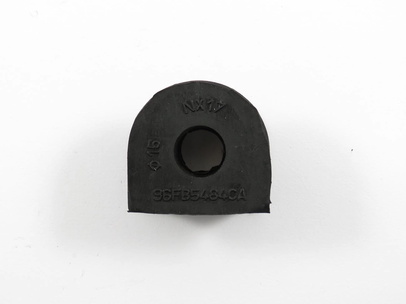 BUCHA ESTABILIZADOR DIANTEIRO FORD FIESTA/COURIER 1996/ MOTOR ENDURA - FURO 15MM