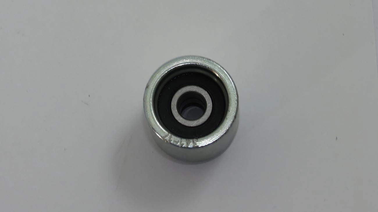 POLIA AUXILIAR CORREIA COMANDO VW GOL/PARATI 1.0 16V POWER - PASSAT 1.8 98/2001 - 8X28,3X29MM