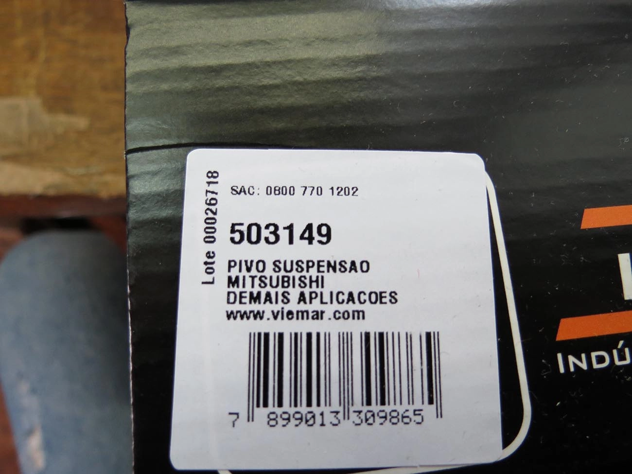 PIVÔ SUSPENSÃO INFERIOR ESQUERDO MITSUBISHI L-200 SPORT 03/10 - PAJERO 92/00 - PAJERO SPORT 98/11